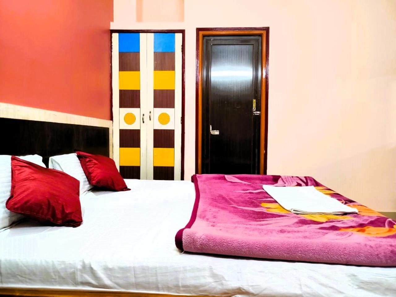 Hotel Vaishnavi Near Baba Dham Temple Deoghar Bagian luar foto