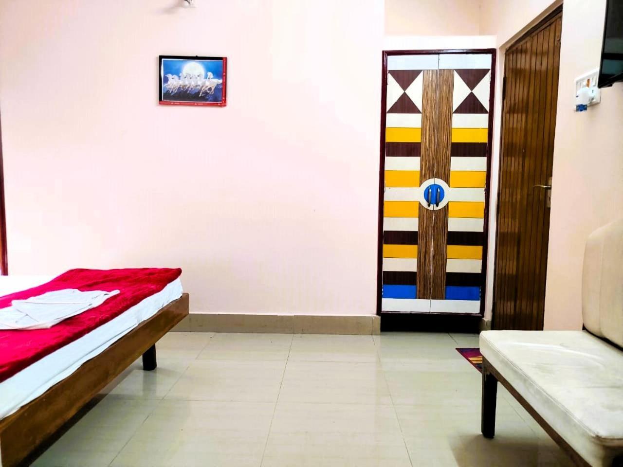 Hotel Vaishnavi Near Baba Dham Temple Deoghar Bagian luar foto